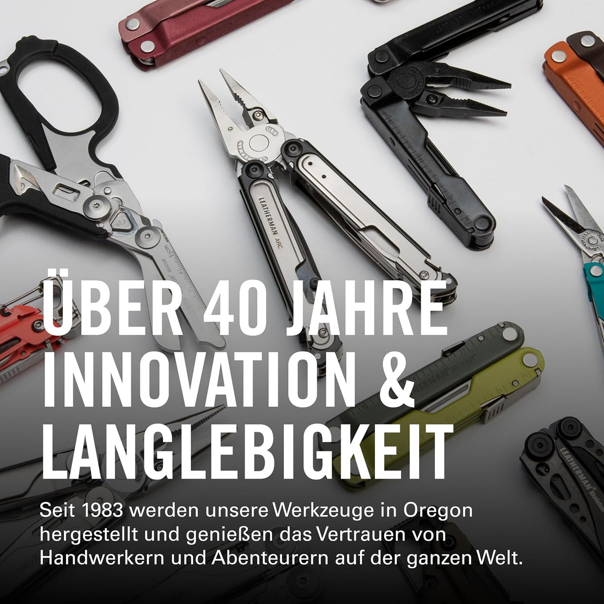 Multitool Wave+ 832526 18-in-1 Edelstahl Werkzeug mit Zange Klinge Drahtschneider und Camping Zubehör