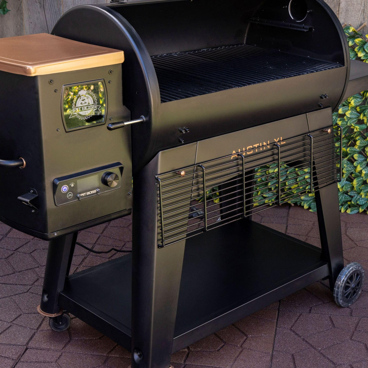 Holzkohlegrill AustinXL Räuchergrill 6503 cm² Temperatur 82-260°C Flammenfunktion 13,6 kg