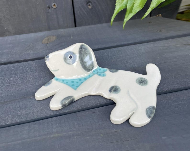 Keramik Pinselhalter Hund Polka Dot, Handgemachter Pinselständer für 2 Pinsel, Steinzeugton