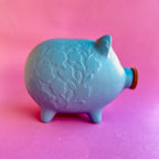 Keramik-Sparschwein mit Blumenrelief, Steinzeug, Grau, 16 cm Höhe