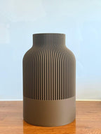 Gerippte Japandi-Vase, modernes minimalistisches Gefäß für Trockenblumen, Dekoration