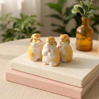 Keramik Tierfigur mit Holzsockel, 5 cm Schreibtischdekoration, Hamster Figur