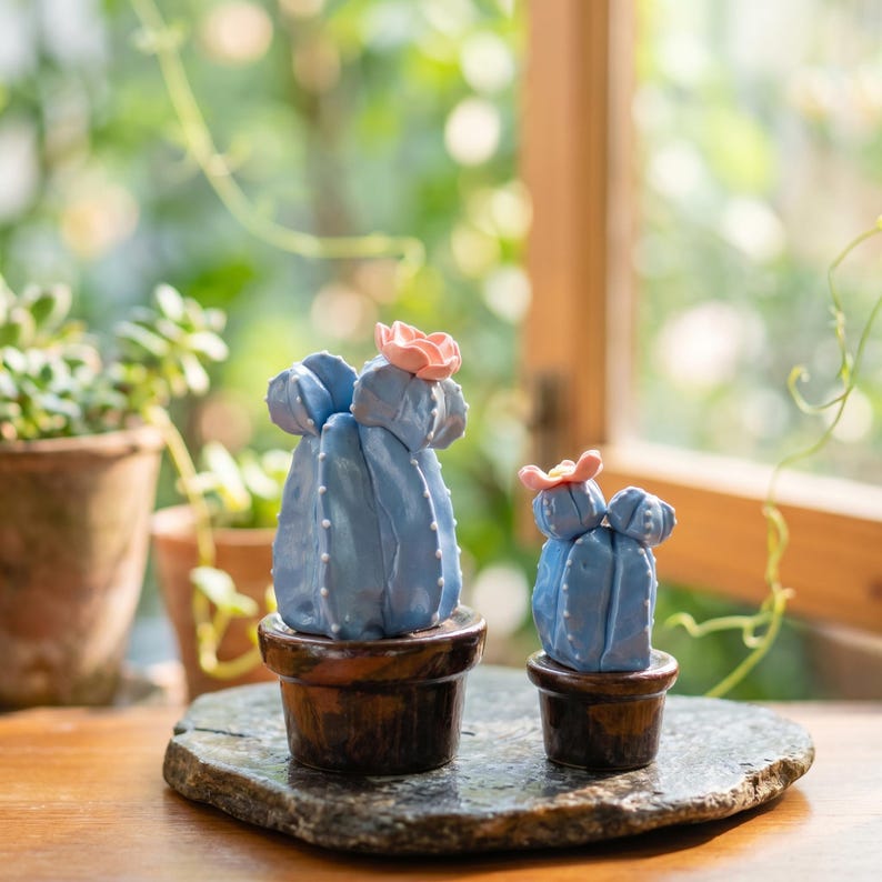 Mini Keramik Kaktus Figur Set, 2er Set, Kleiner Topf Sukkulente, Boho Regal Schreibtiscash Dekor, Geschenk für Pflanzenliebhaber