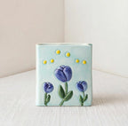 Keramik Stiftebecher mit 3D Blumenmuster, Tulpen oder Gänseblümchen, Schreibtisch Organizer, Stiftehalter, 11x7x12 cm
