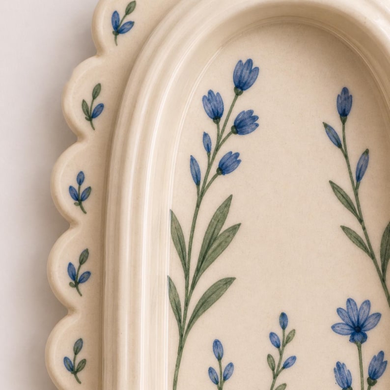 Keramik Wandkerzenhalter, Handgemacht, Floral, für Tafelkerzen, Elfenbein