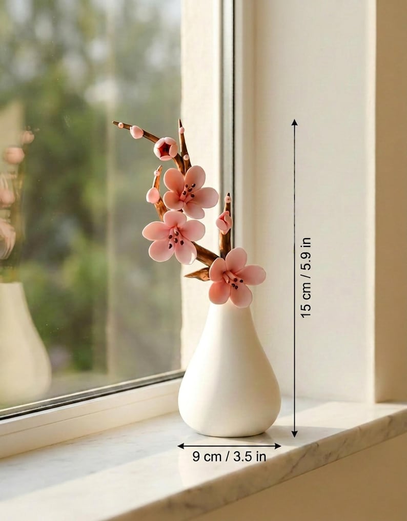 Handmodellierter Keramik Pflaumenblüten Zweig mit Vase, Schreibtischdekor