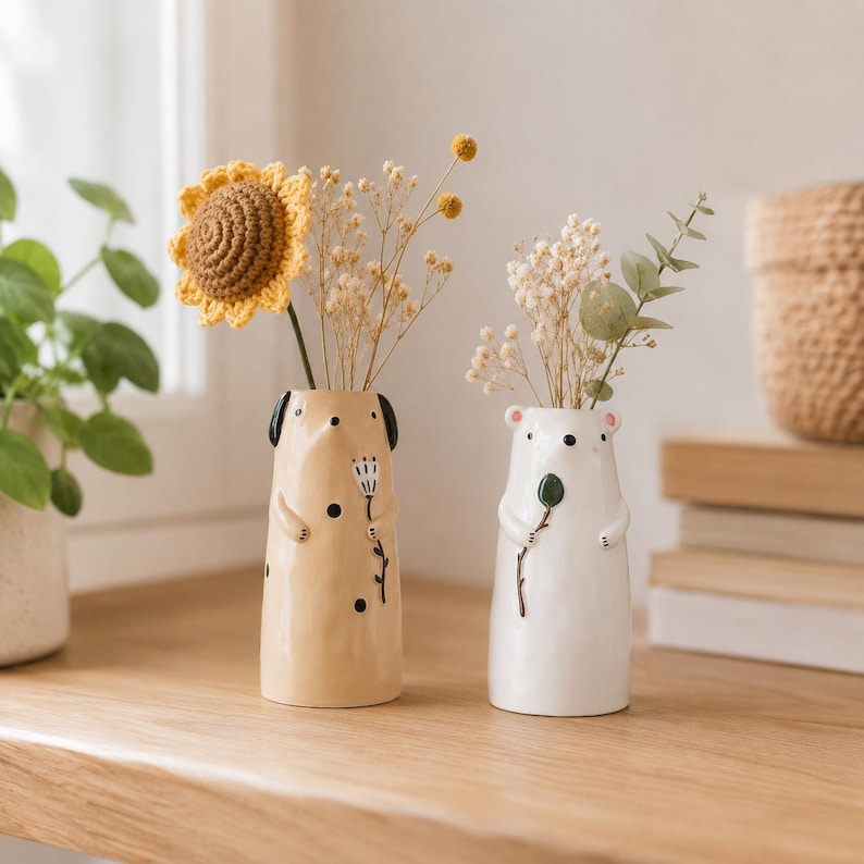 Keramik Bär und Hund Blumenvase, Tiervase, Wohnkultur
