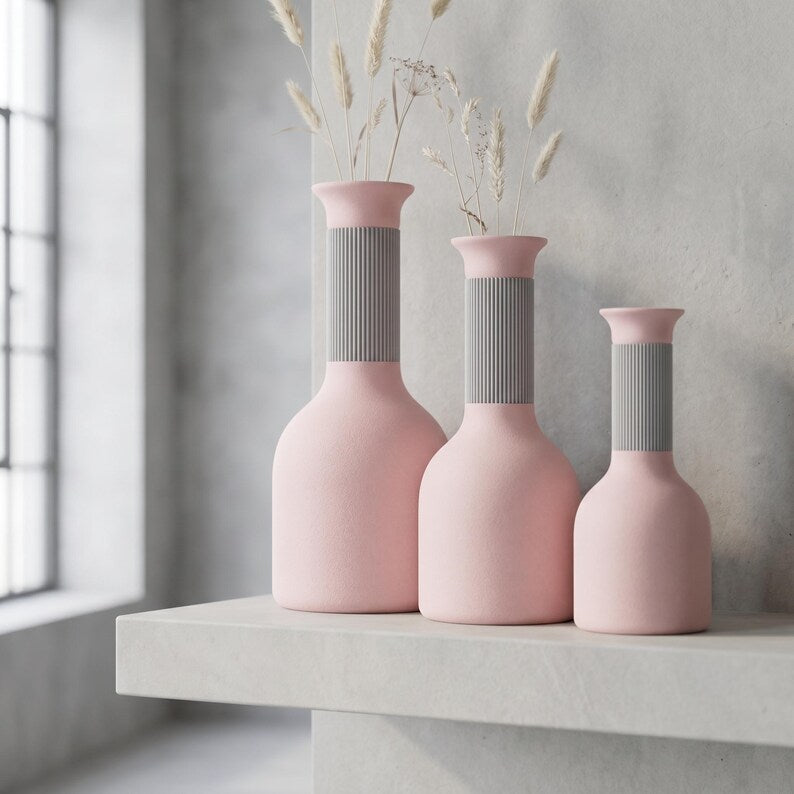 Moderne, zweifarbige Vase mit geripptem Hals und Soft-Touch-Oberfläche – wasserdicht – 24,5 cm