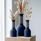 Moderne, zweifarbige Vase mit geripptem Hals und Soft-Touch-Oberfläche – wasserdicht – 24,5 cm