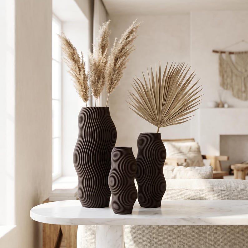 Moderne Vase mit welliger Rillenstruktur - Organische Deko Vase für Trockenblumen - 3D Druck - Höhen 11-25 cm