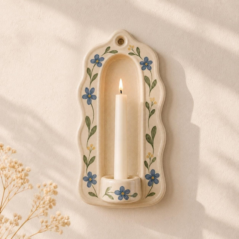 Keramischer Wandkerzenhalter Handbemalt Blumen Blau Elfenbein Stabkerzenhalter Wanddekoration Vintage Cottagecore Landhaus 8 Zoll