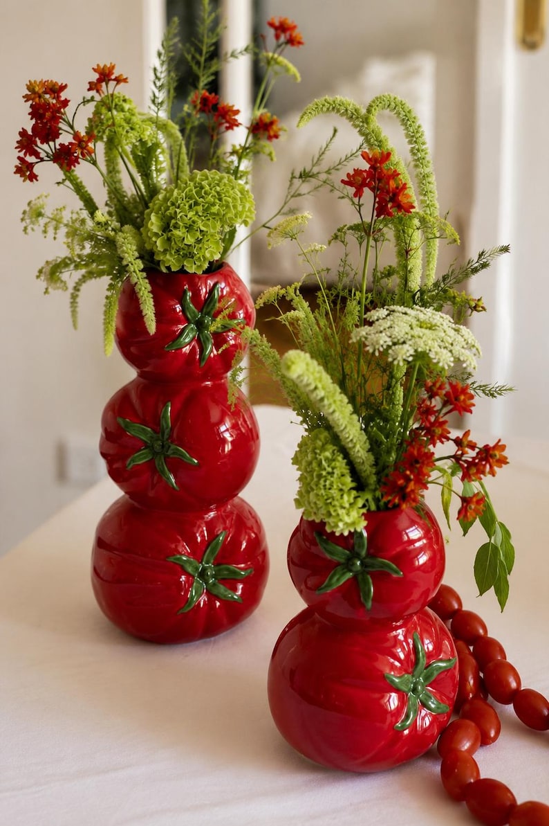 Tomatenförmige Keramikvase | Rote glasierte Blumenvase für Küche & Tisch